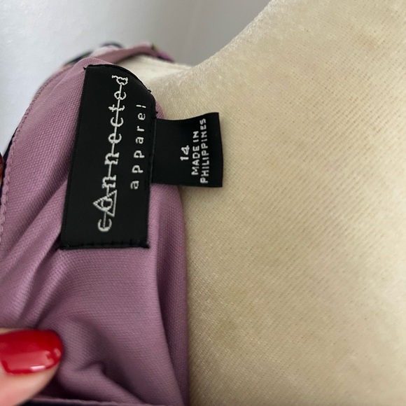 Stunning Floral Connected apparel dress - Picture 2 of 6